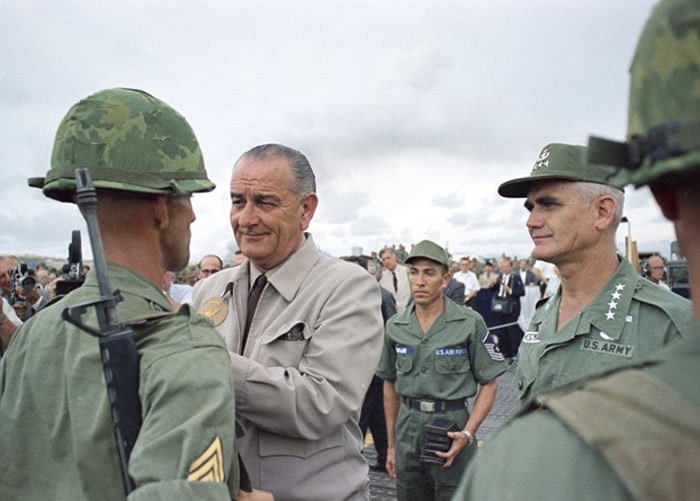 开云电竞:告别传统电源分配系统,abb推出灵活的配电凯发国际娱乐官的解决方案(图2) 开云电竞凯发国际娱乐官官网